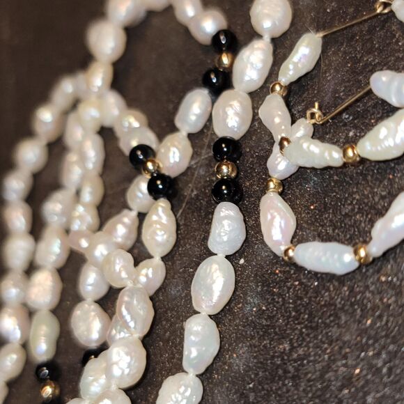 Fine Freshwater Baroque Pearl Necklace & Hoop Earrings w 14K Gold Onyx beads VTG - Picture 2 of 10